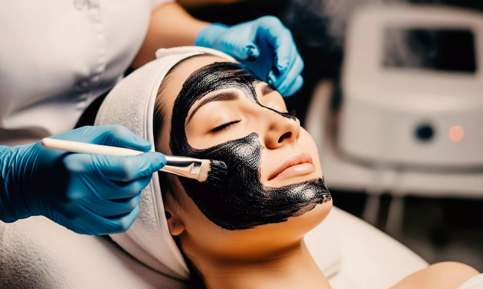 Up to 60% Off on Facial at Dermalink Studio