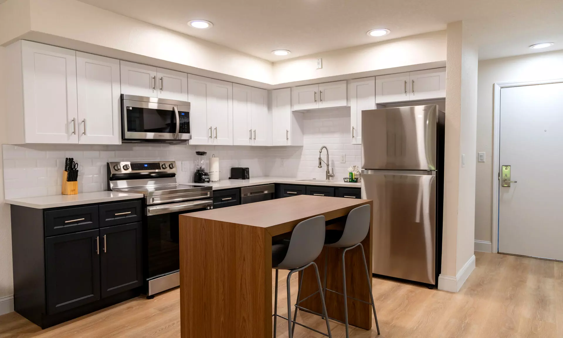 Spacious Suites Sleep Up to 10 Guests at No Extra Charge