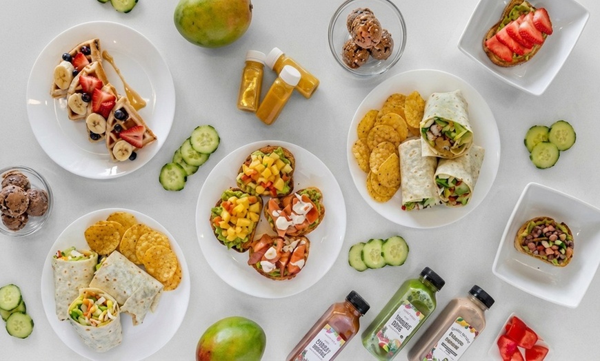 Image 2: One or Two Pack of Smoothies &  Small Salads or 10, 30, or 50 Credit