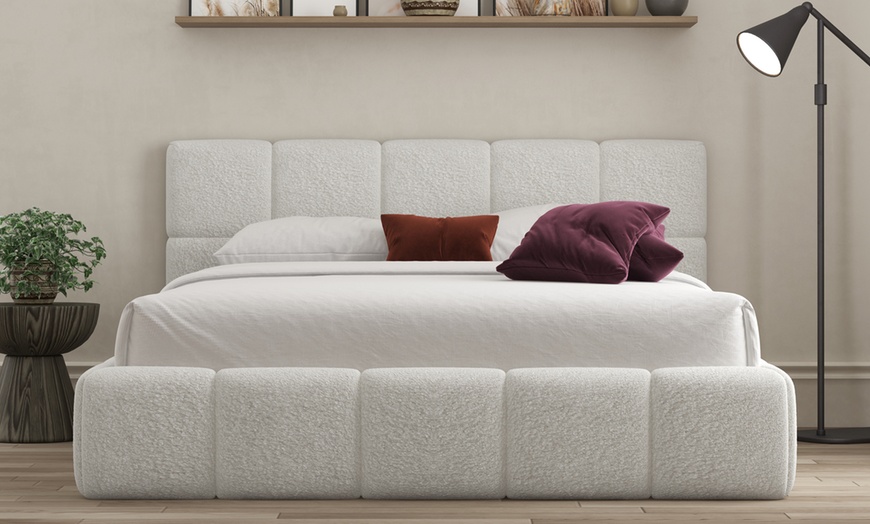 Image 2: DS Living Ovella Cubed Upholstered Bed