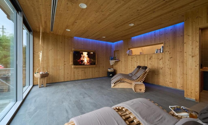 Image 3: Valle Imagna: 1 notte per 2, colazione, cena opzionale e Spa privata