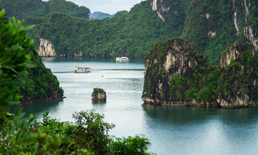 Image 10: ✈ Vietnam: 10-Night Halong Bay,Hoi An &Ho Chi Minh City Tour w/Flights