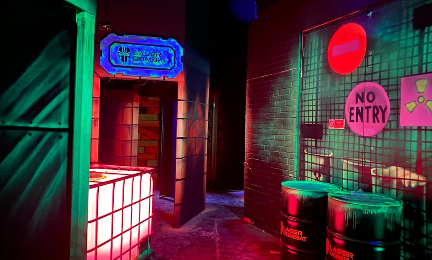 Image 9: Play Laser Tag in Groups: Three 15-Min Sessions Full of Fun