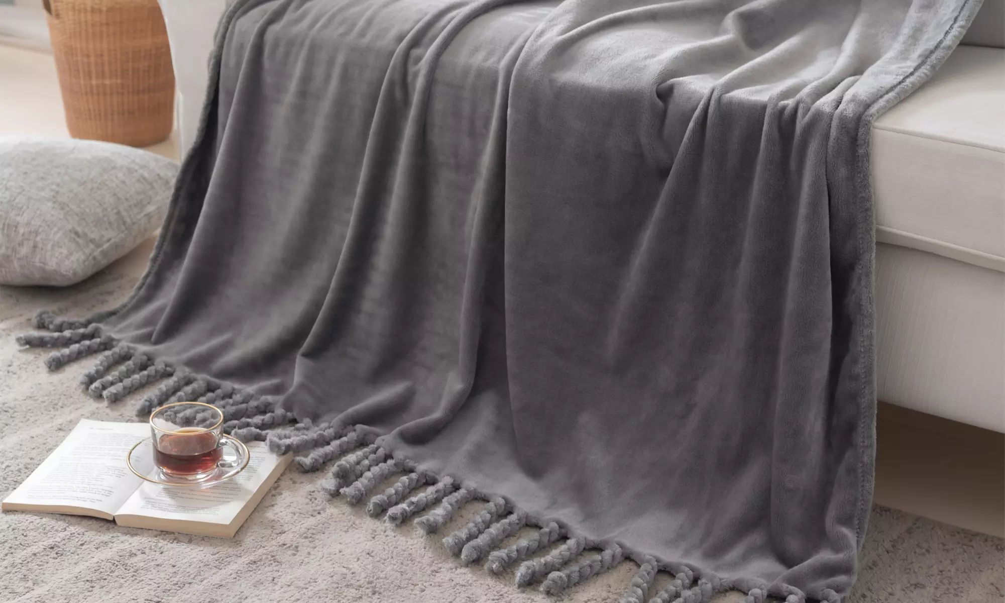 260 GSM Throw Blanket with Fringe Sort Warm Sofa or Bed Blanket