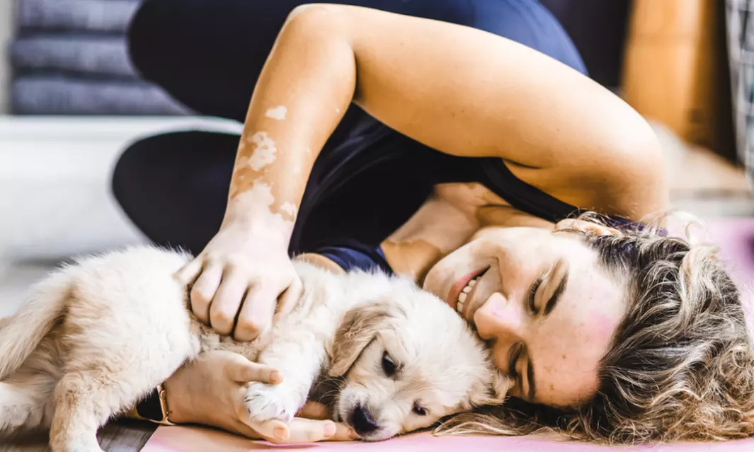 Odzyskaj równowagę i uśmiech: Sesja Pieski Yoga dla 1 lub 2 osób