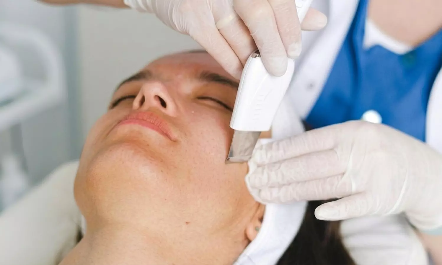 1 o 4 sesiones de limpieza facial con exfoliación y mascarilla