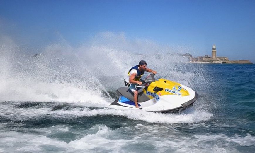Image 2: Enjoy a One-Hour Jetski Rental Any Day on Mission Bay