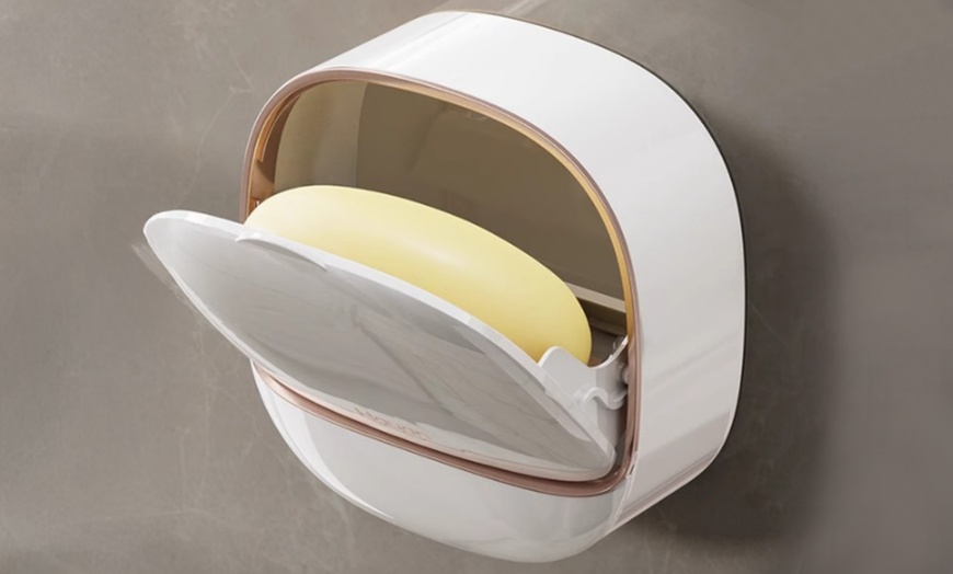 Image 6: Luxury Soap Holder with Drain Tray