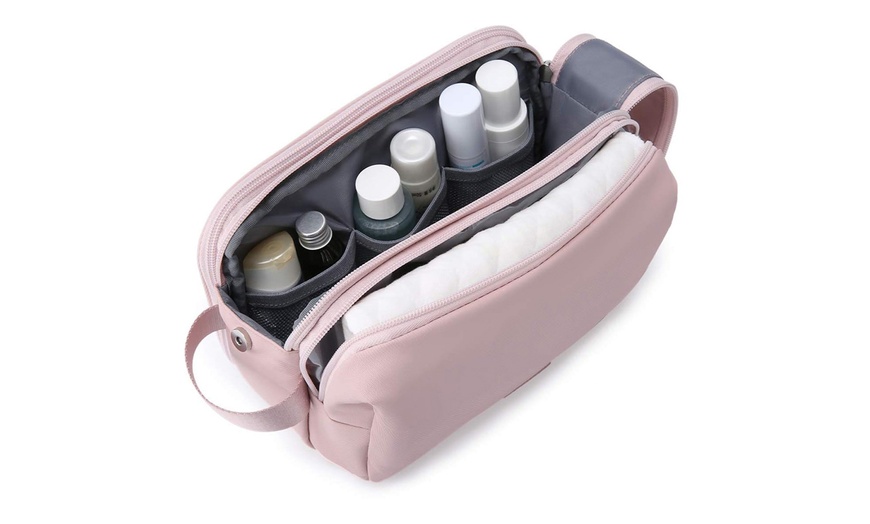 Image 15: Toiletry Organizer Bag