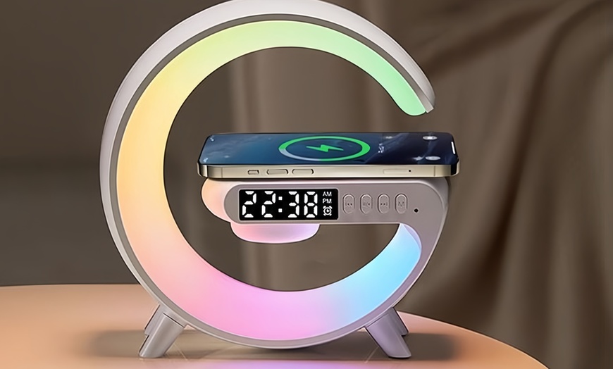 Image 1: Réveil Bluetooth avec chargeur et 5 fonctions différentes