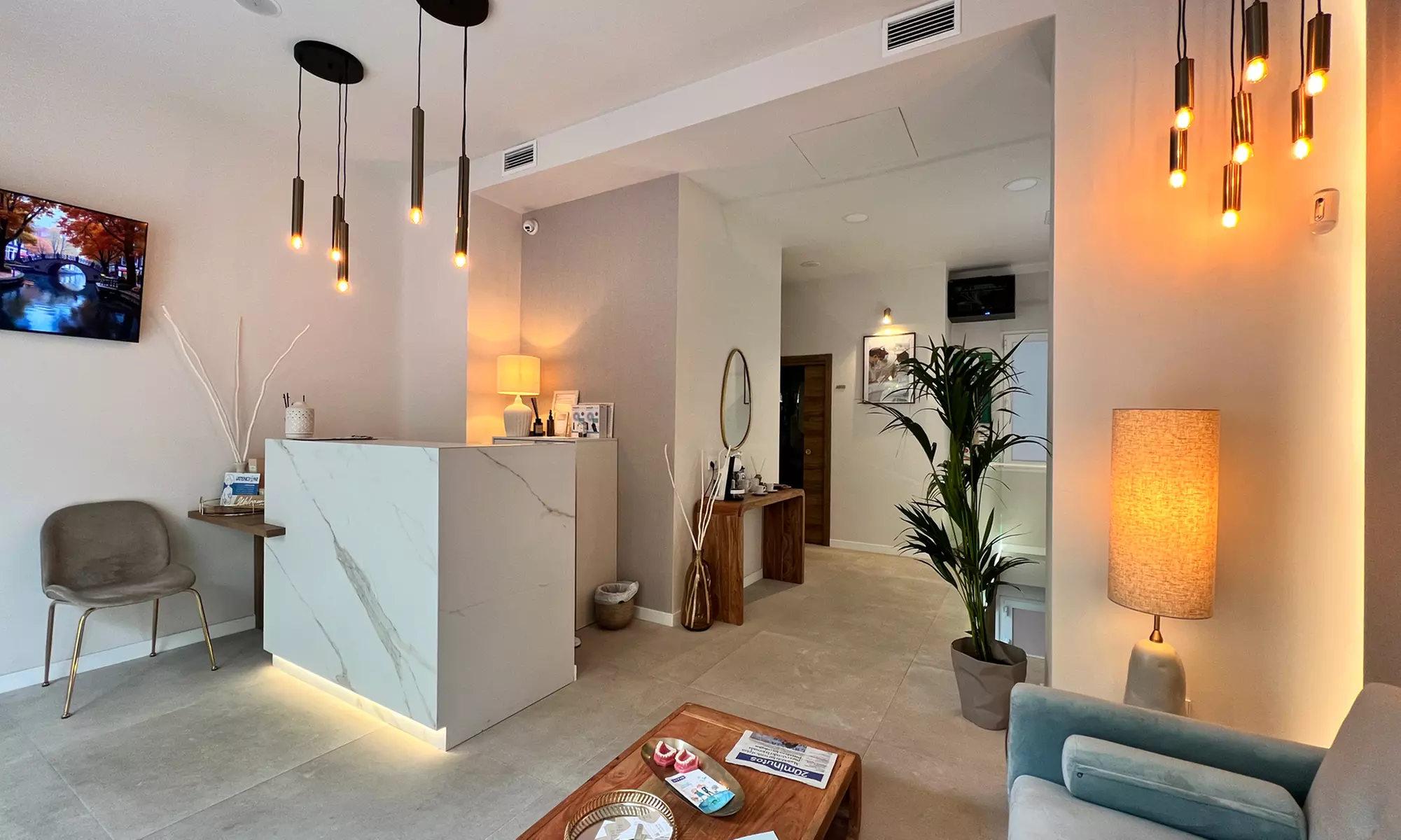 Blanqueamiento dental led