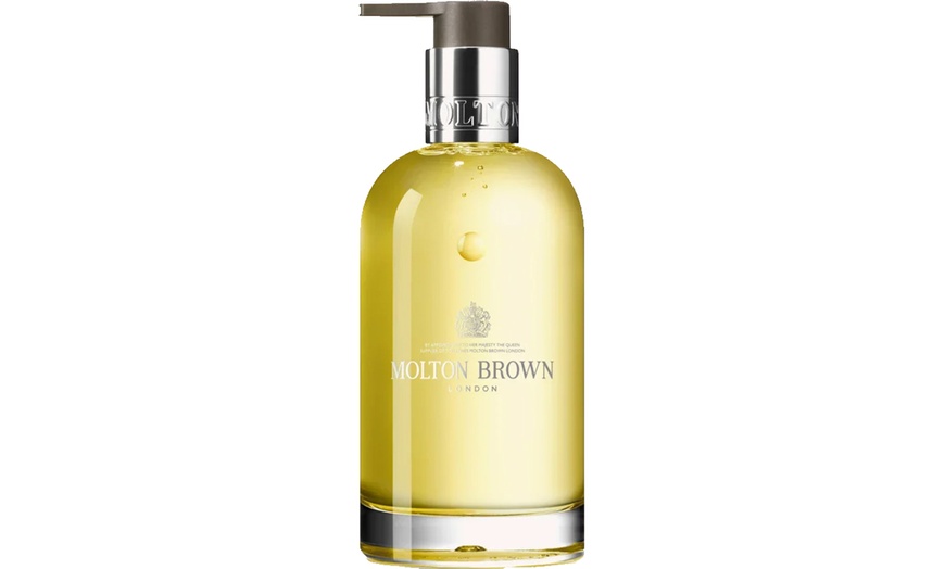 Image 4: Molton Brown Floral & Marine Hand Wash Gift Collection