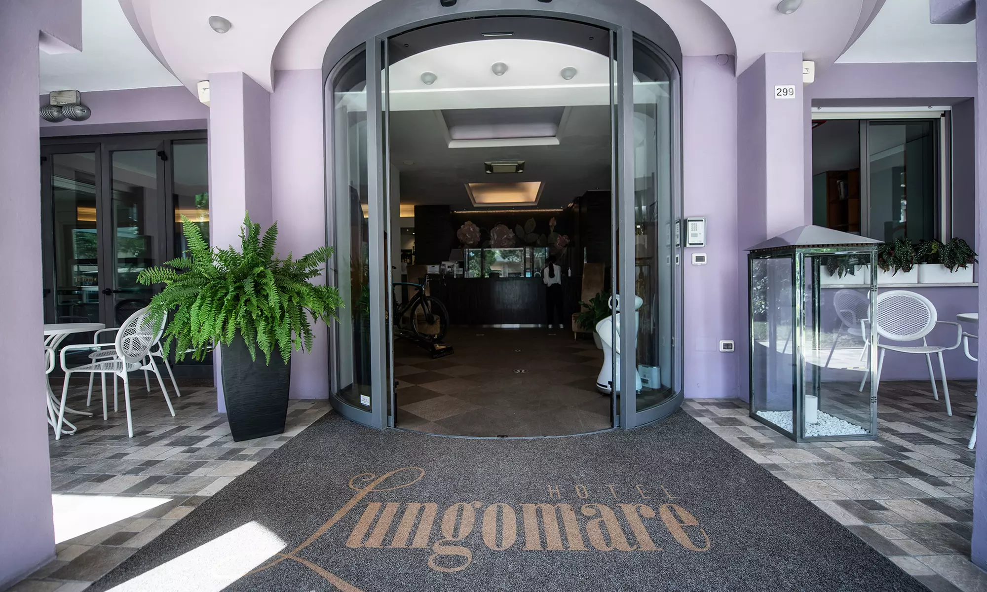 Cesenatico 4*: camera doppia con colazione o mezza pensione e Spa