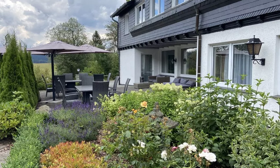 Winterberg: 2-3 Nächte inkl. Frühstück, 1x Dinner, Spa & Alpakas