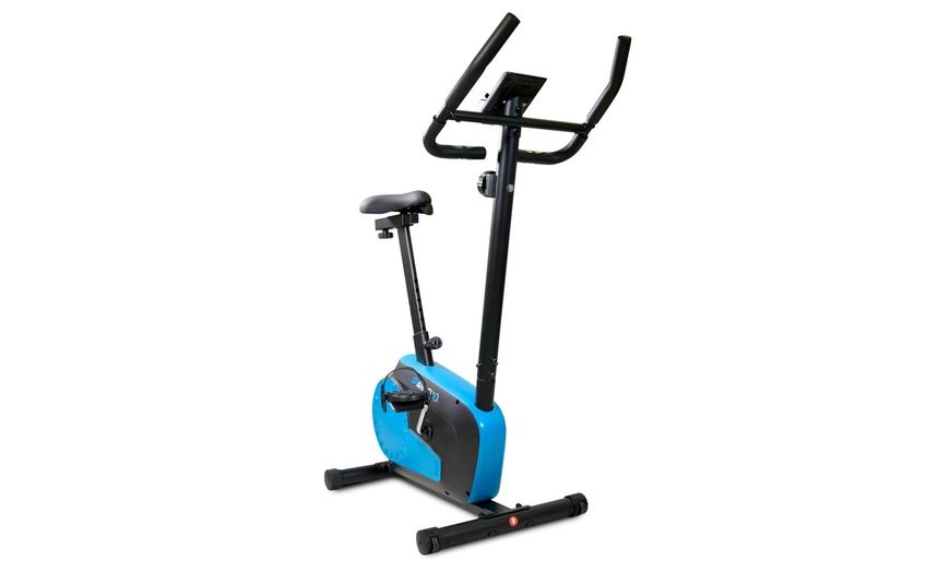 Image 11: Equipements de fitness Sparraw : machine squats, banc, vélo, rameur