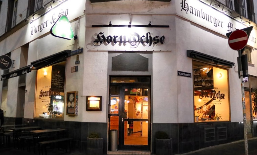 Image 6: Burger-Genuss auf einem neuen Level: 1 oder 2 Burger mit Pommes