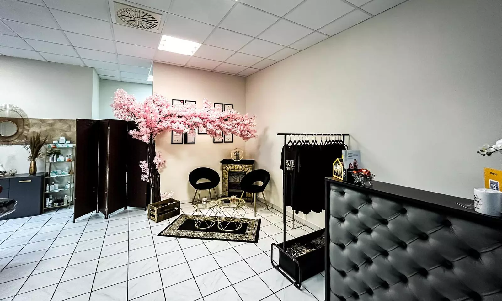 Brow und / oder Korean Lash Lifting inkl. Färben für 1 Person