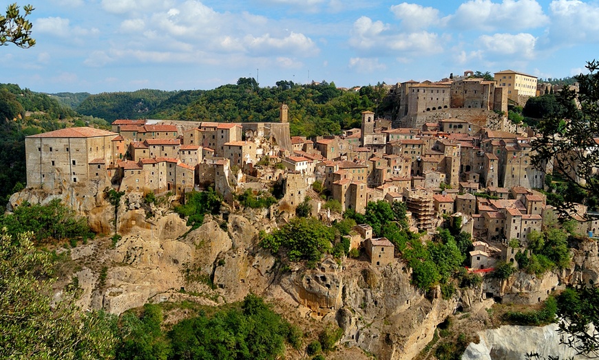Image 9: Saturnia: fino a 3 notti, colazione + bottiglia di vino
