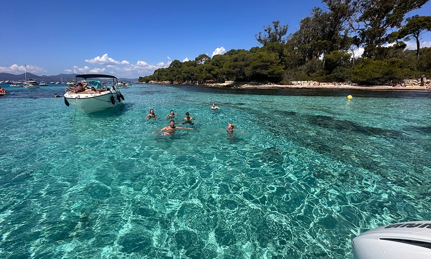 Image 2: Excursion Evasion côte d'Azur avec Family Boat Cannes