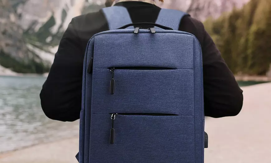Image 5: Reisrugzak met een externe usb-poort