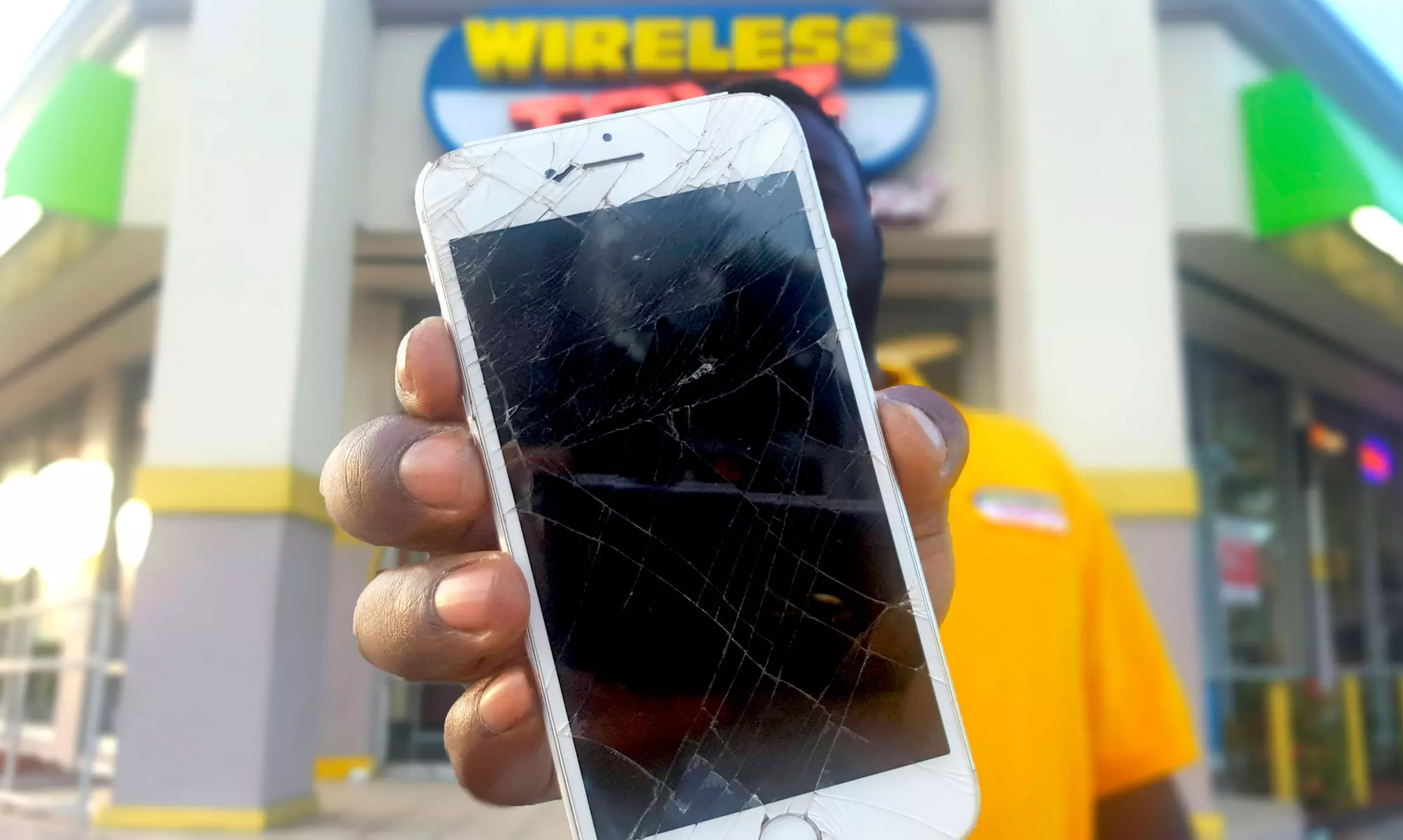 One iPhone 5, 6, 6 Plus, 6S, or 6S Plus Screen and LCD Replacement at Wireless Toyz (Up to 30% Off) - Primary Image