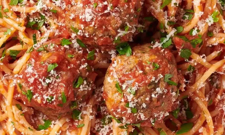 Up to 33% Off on Italian Cuisine at Pizzato Pizza