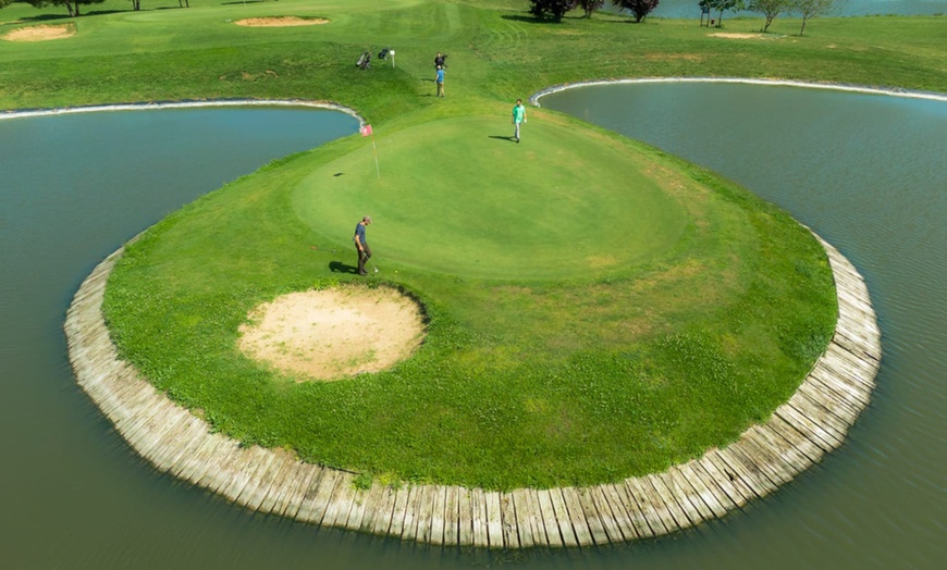 Image 7: Green fee full day de footgolf