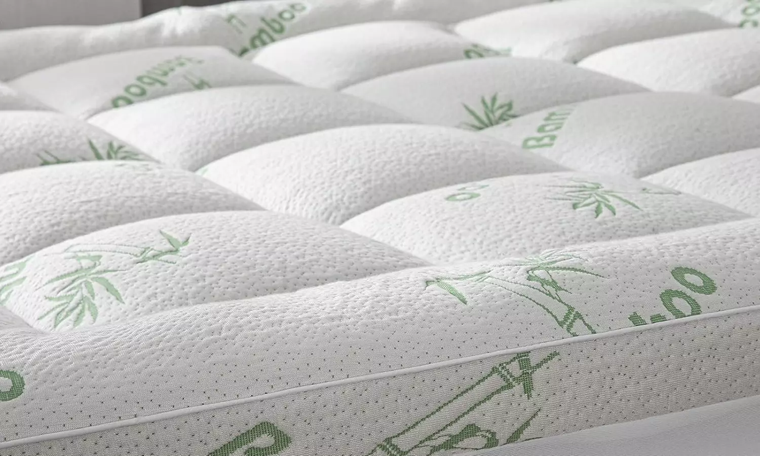 Topper Bamboo van 8 cm dik, gevuld met microvezel-ballen van Sampur