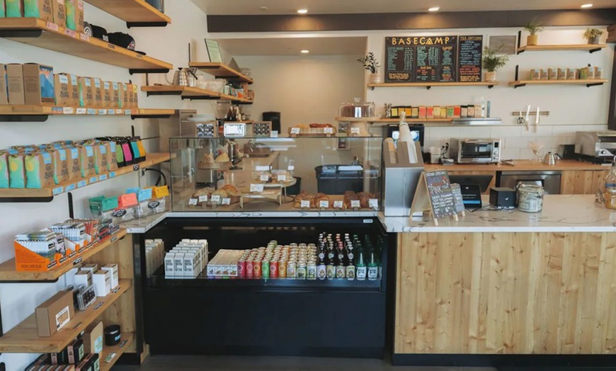 Image 7: Cozy Basecamp in Downtown Missoula, Steps from Trails & Local Flavor