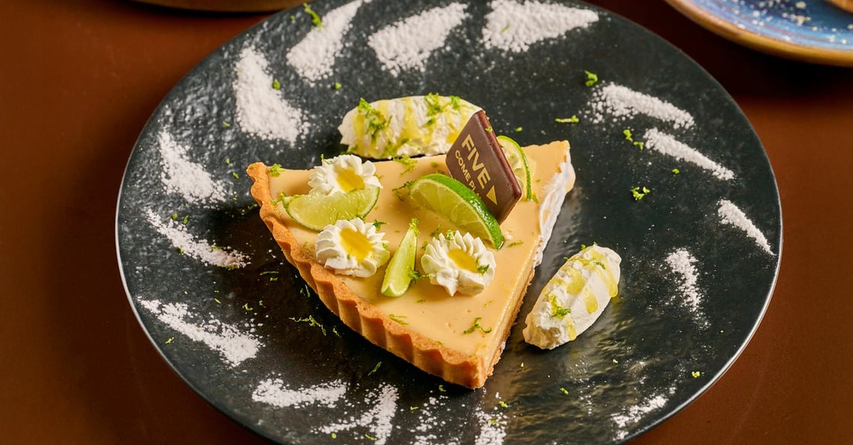 Choice Of Hot Or Cold Drink + Fresh Bakery Or Pastry Choice Of Hot Or Cold Drink + Fresh Bakery Or Pastry
