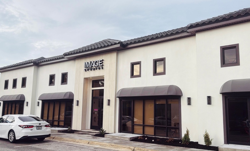 Image 3: Get 1,3, or 5: 40 Min Non Surgical Body Contouring (Butt Lift) Session