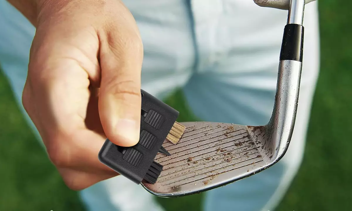 Golf-Adventskalender mit 24 Türchen