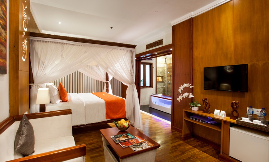 Image 12: Luxury Balinese Escape: 5-10 Nights Getaway with Breakfast & More