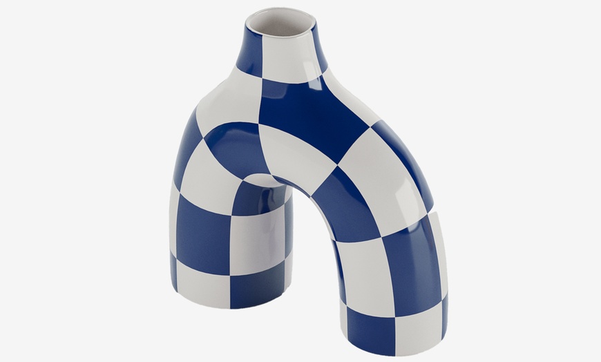 Image 1: Vase ou cache-pot à damier en céramique