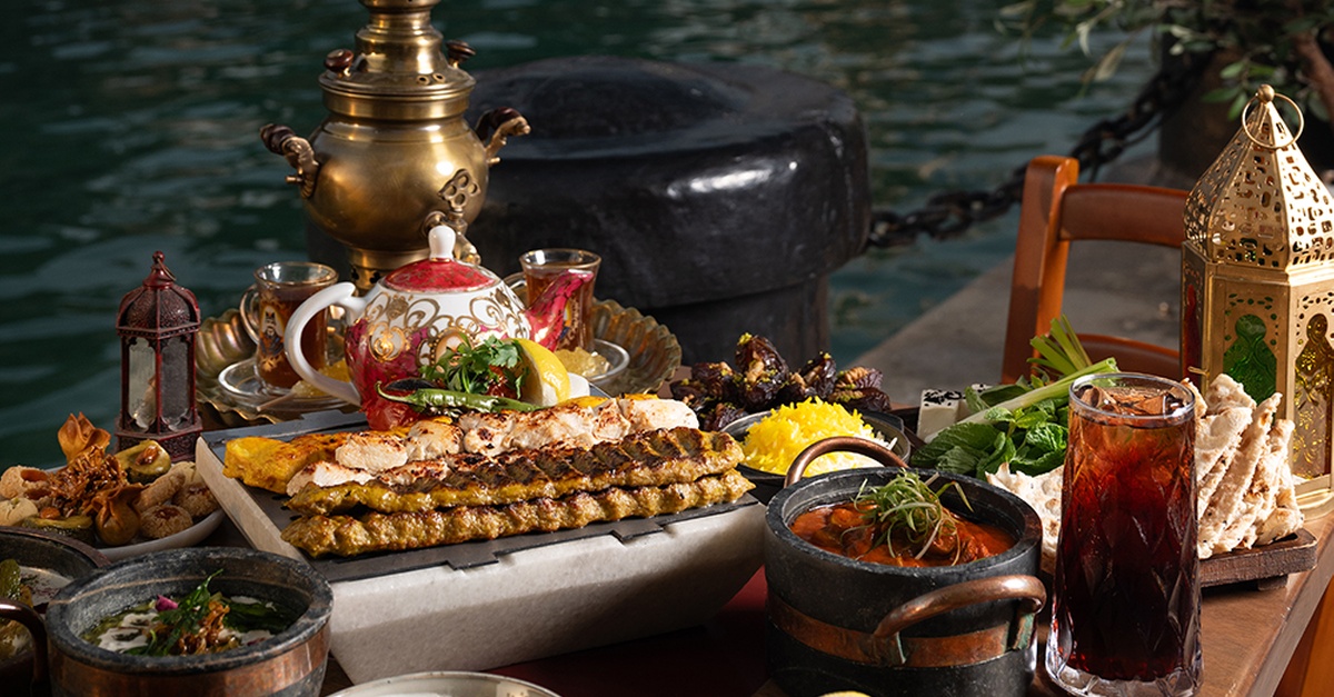 Authentic Persian Dining: Aed 200, 400 Or 600 Credit Authentic Persian Dining: Aed 200, 400 Or 600 Credit