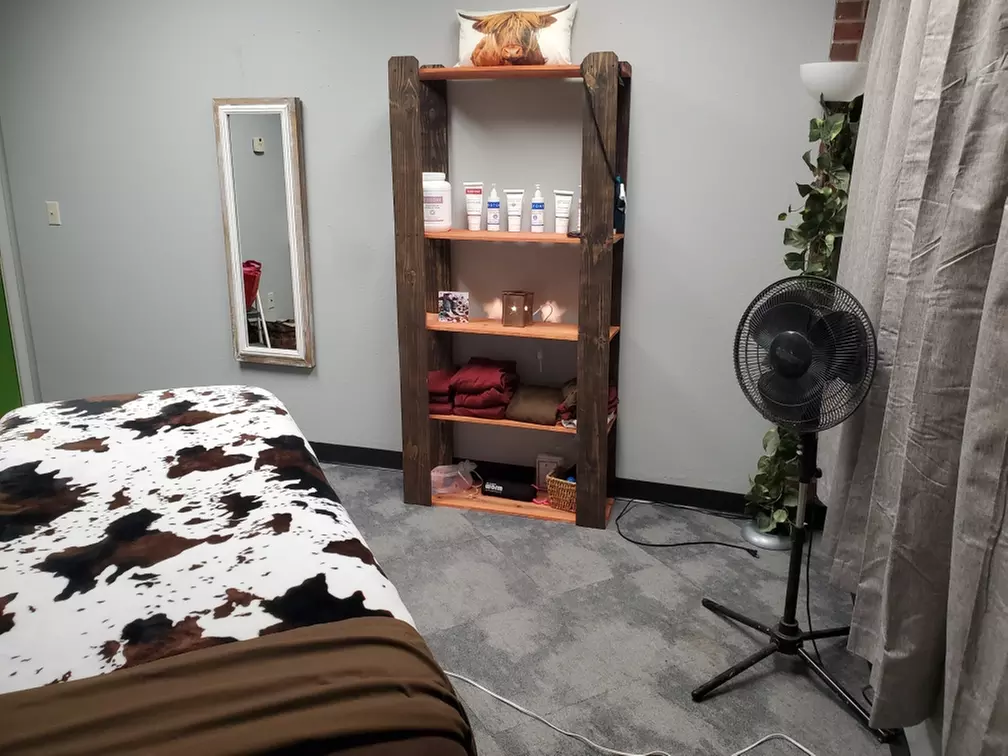 60-min or 90-min Deep Tissue or Swedish Massages