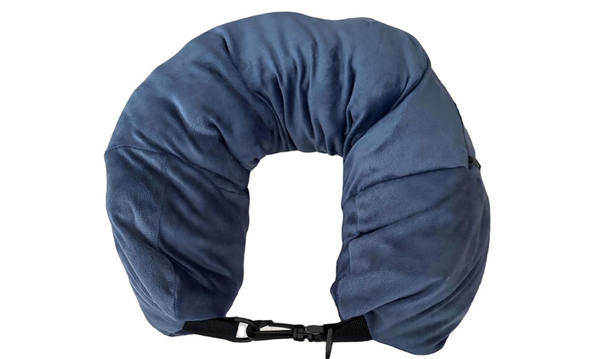 Image 8: Oreiller de voyage remplissable 2-en-1 en forme de U