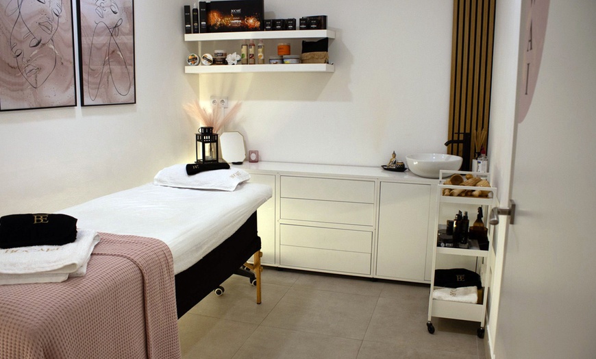 Image 12: Tu momento de desconexión: 1 o 3 masajes relajantes de 1 hora para 1