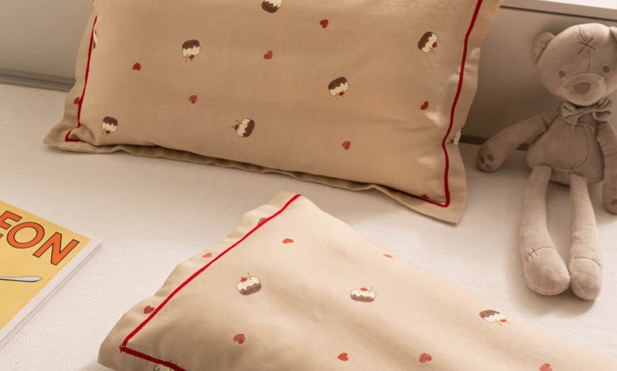 Image 29: Breathable Pure Cotton Kids Pillowcase Pair