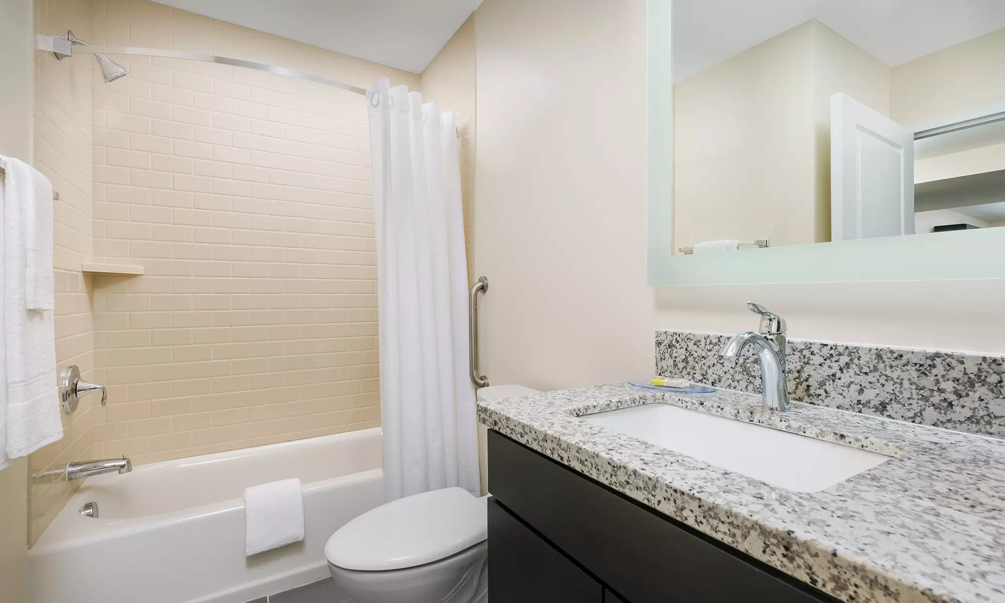 Extended Stay Hotel in Lake Buena Vista Near Theme Parks 
