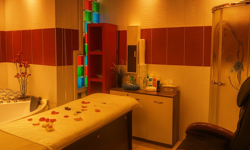 Image 5: Luxury Gents Manicure & Pedicure Packages with Spa & Grooming Upgrades