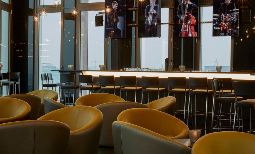 Image 7: Je 1 Getränk nach Wahl im stilvollen Ambiente für 2 oder 4 Personen