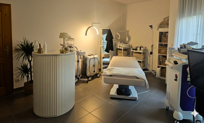 Image 2: Sculptez votre silhouette avec la cryolipolyse à Saint-Maur-des-Fossés