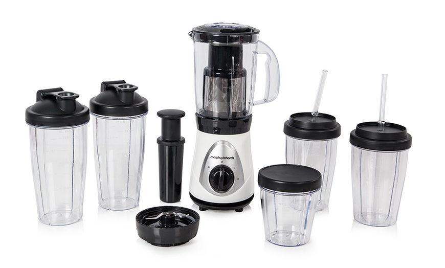 Image 2: Morphy Richards Blender