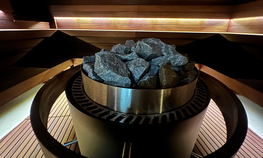 Image 3: Genieße eine private Wellness-Auszeit inkl. Sauna für 2 - 5 Personen