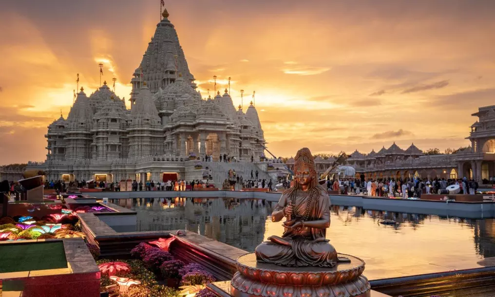 Explore a Roundtrip Travel from NYC to Akshardham at Ourbus - Up to 23% Off - Second Medium