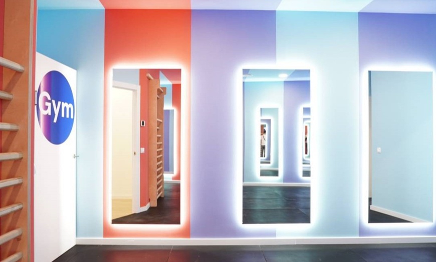 Image 2: 1 o 3 sesiones de fisioterapia con opción a maquinaria