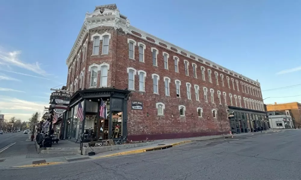 Guided eBike Tour of Leadville with Historic Landmarks