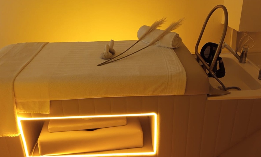 Image 1: Ritual Full Experience Head Spa de 90 minutos con bebida de cortesía