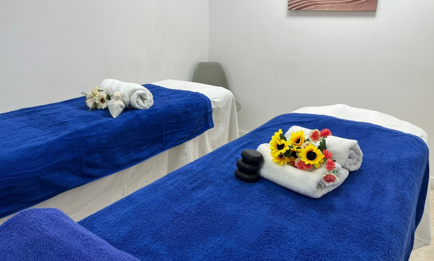 Image 3: 3, 5 o 7 sesiones de depilación con láser diodo para 1 persona